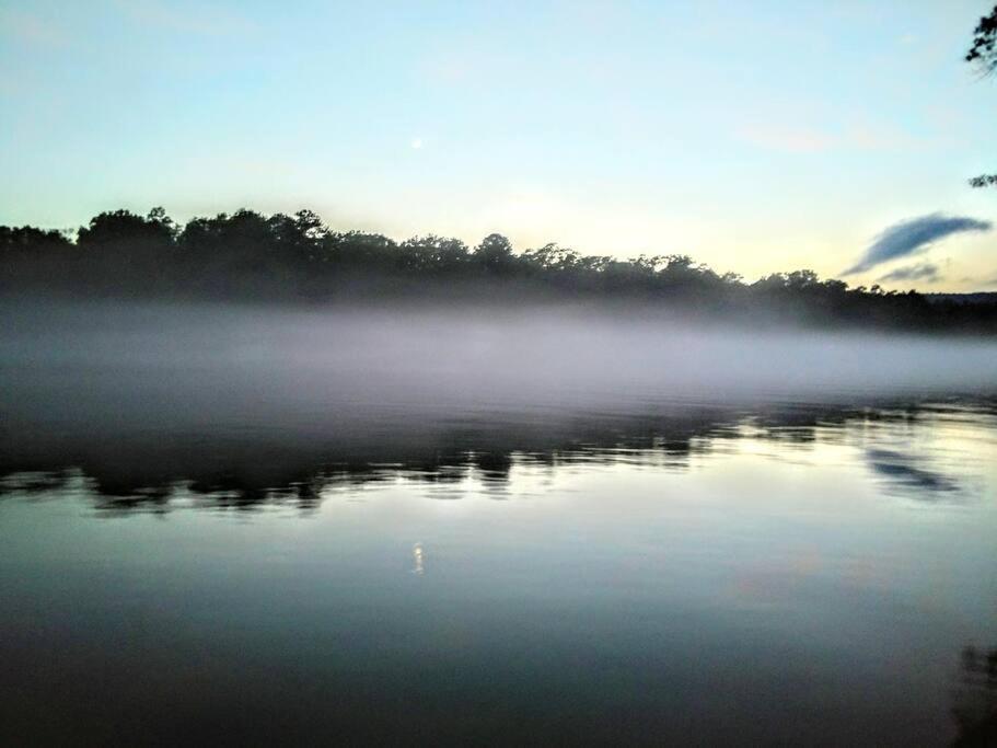 הוט ספרינגס Perfect Lake Retreat מראה חיצוני תמונה