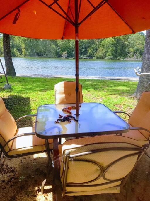 הוט ספרינגס Perfect Lake Retreat מראה חיצוני תמונה